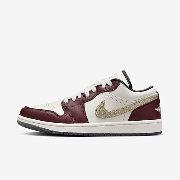 Nike Air Jordan 1 Low SE