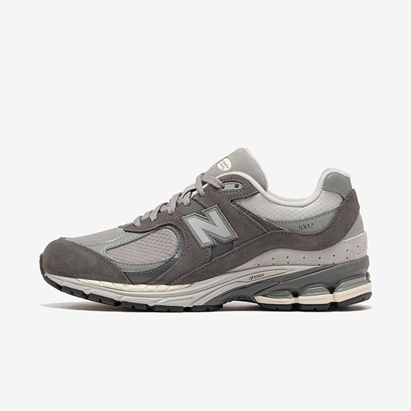 New Balance 2002R