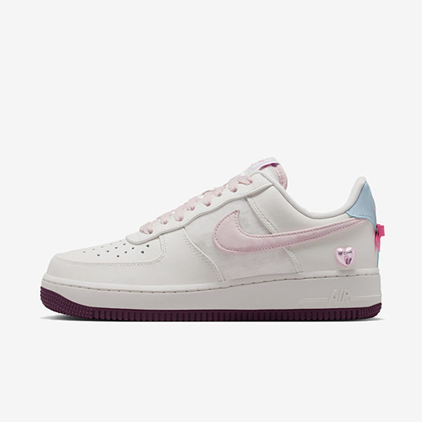 Nike Air Force 1 ’07