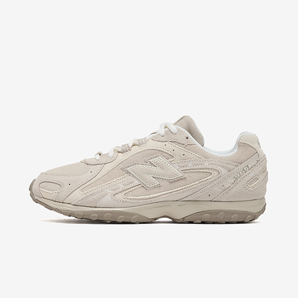New Balance 204L